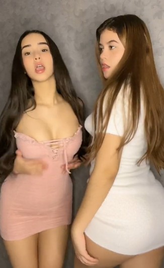 Valery Altamar With her Hot Friend