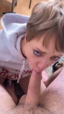 Militante Veganerin sucking big dick new onlyfans video